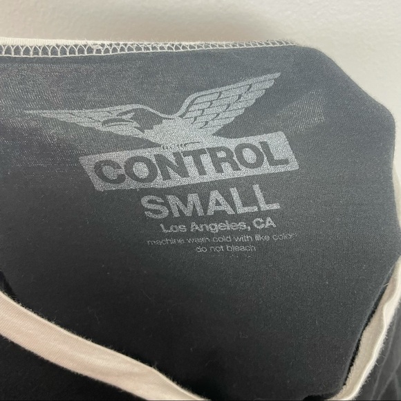 Family Force 5 Band Music Tshirt Juniors Size Small - Picture 5 of 5